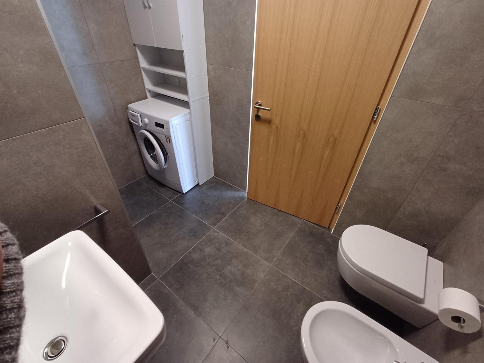 Lanziner Apartments Энья Экстерьер фото